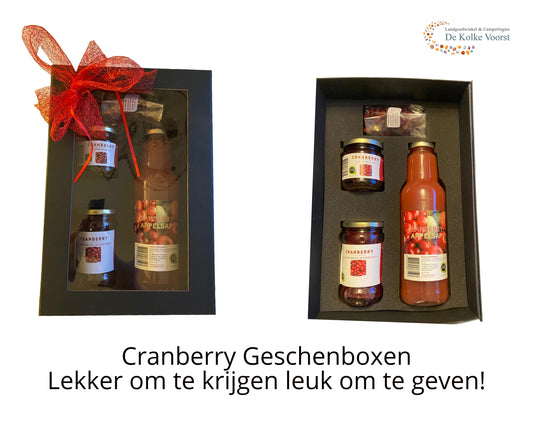 Alt-tekst voor afbeelding: "Luxe Cranberry Geschenkdoos van De Kolke - Gevuld met heerlijke cranberry lekkernijen"